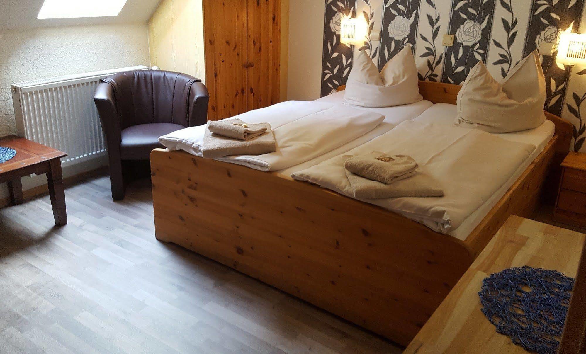 Hotel Up Diek Carolinensiel Kültér fotó